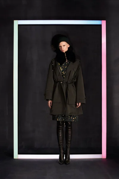 Look 12